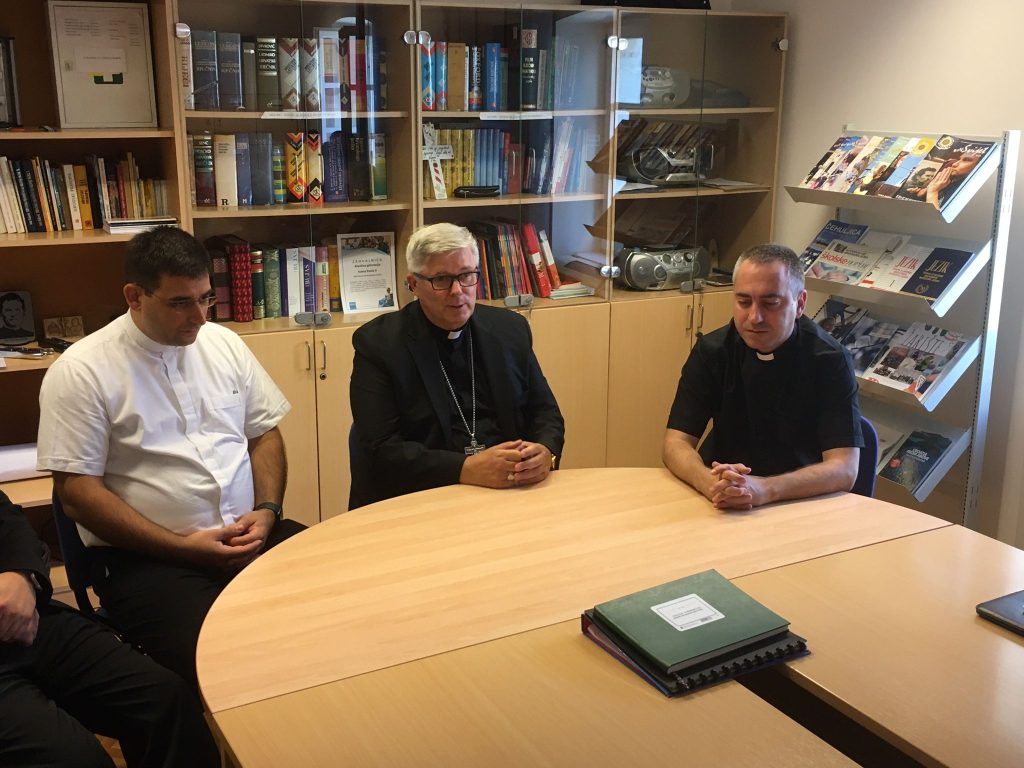 Svečana primopredaja škole